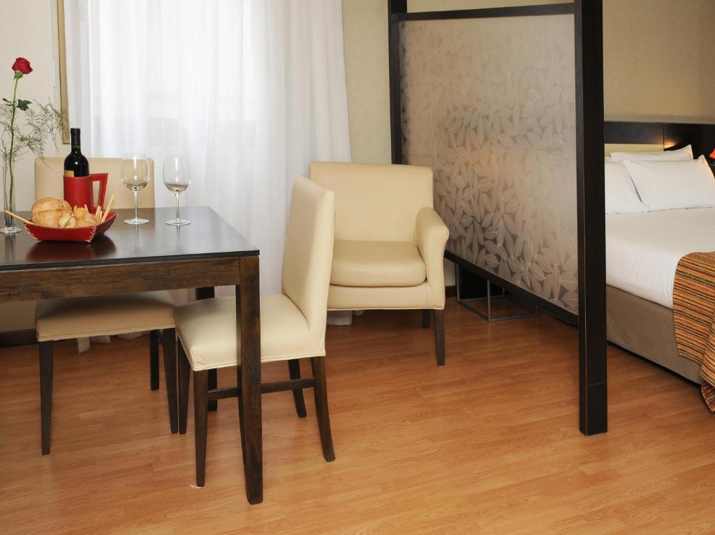 Del Bono Suites Art Hotel San Juan Ruang foto